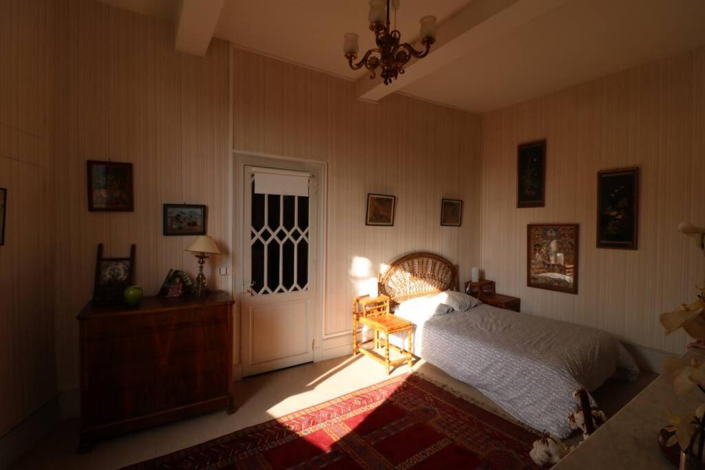 Ancien Presbytere Au Coeur Du Village Mauvezin  Εξωτερικό φωτογραφία